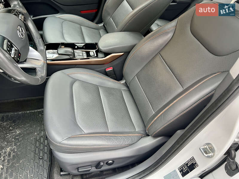 Лифтбек Hyundai Ioniq 2017 в Луцке