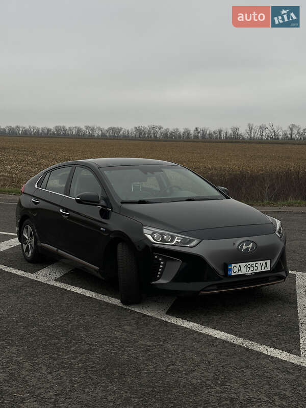 Хетчбек Hyundai Ioniq 2018 в Черкасах