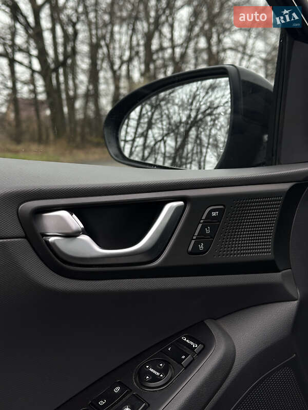 Хетчбек Hyundai Ioniq 2018 в Черкасах