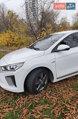 Хэтчбек Hyundai Ioniq 2017 в Житомире