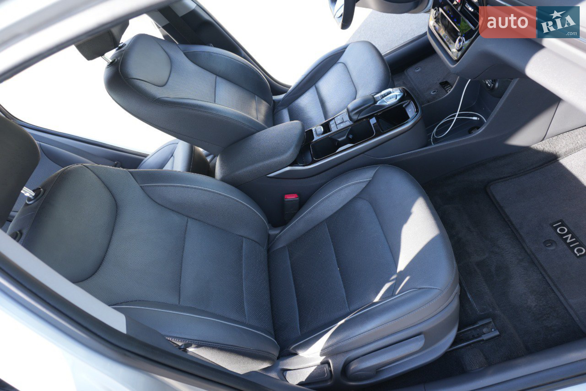 2020 Hyundai IONIQ - мініатюра 26