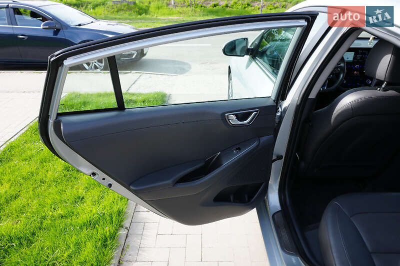 Ліфтбек Hyundai Ioniq 2020 в Бучі