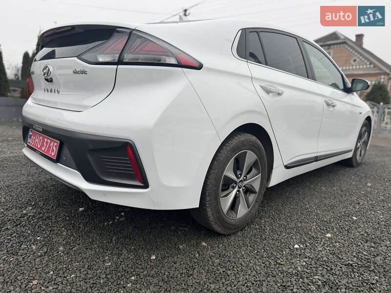 Ліфтбек Hyundai Ioniq 2020 в Рівному фото 7 Ліфтбек Hyundai Ioniq 2020 в Рівному
