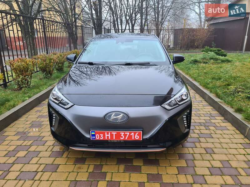 Лифтбек Hyundai Ioniq 2019 в Виннице