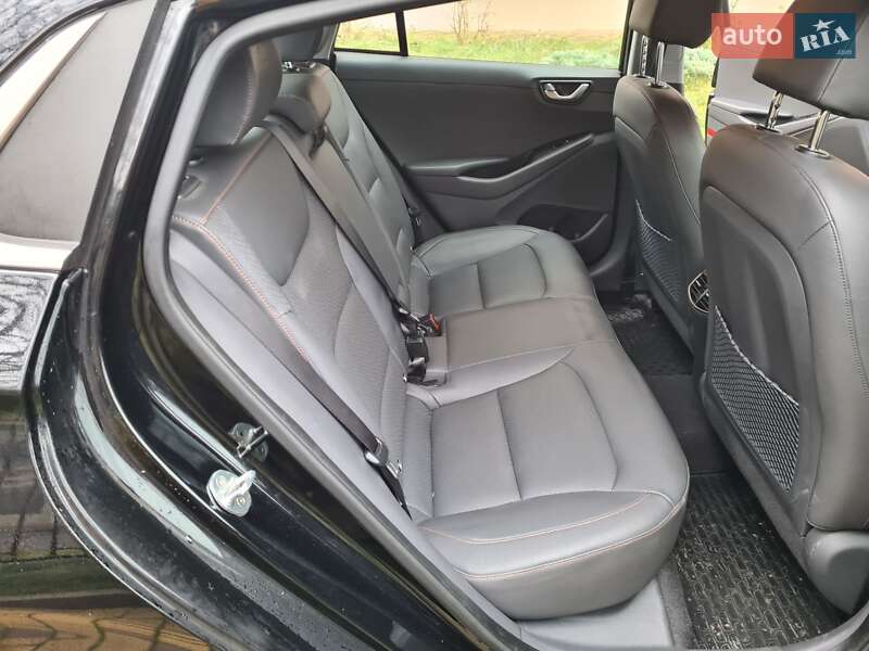 Лифтбек Hyundai Ioniq 2019 в Виннице