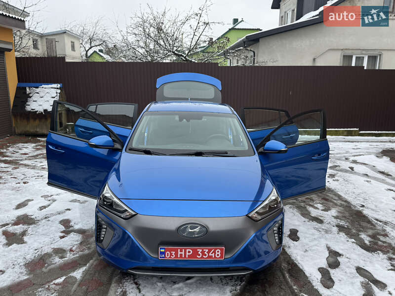 Хэтчбек Hyundai Ioniq 2017 в Ровно фото 24 Хэтчбек Hyundai Ioniq 2017 в Ровно