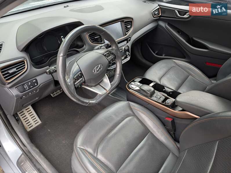 Хэтчбек Hyundai Ioniq 2018 в Виннице