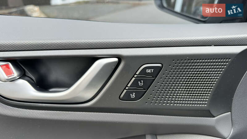 Лифтбек Hyundai Ioniq 2019 в Виннице