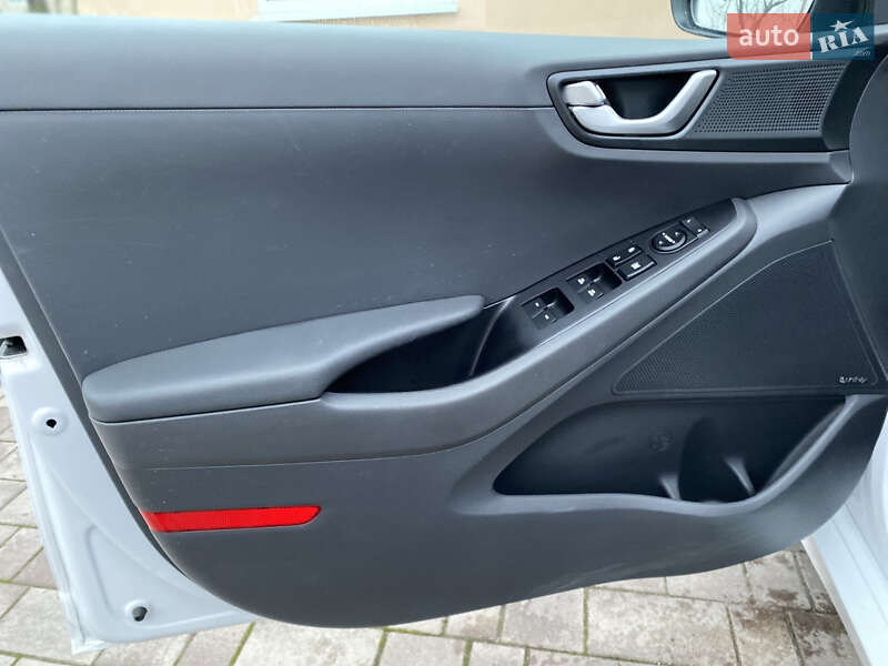 Хэтчбек Hyundai Ioniq 2019 в Виннице