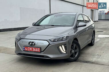 Лифтбек Hyundai Ioniq 2019 в Виннице