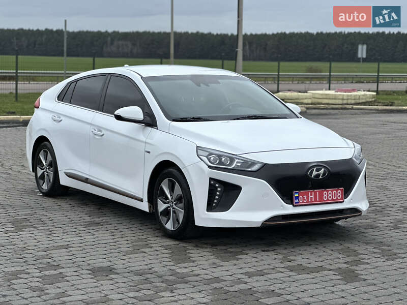 Хэтчбек Hyundai Ioniq 2018 в Бродах фото 3 Хэтчбек Hyundai Ioniq 2018 в Бродах