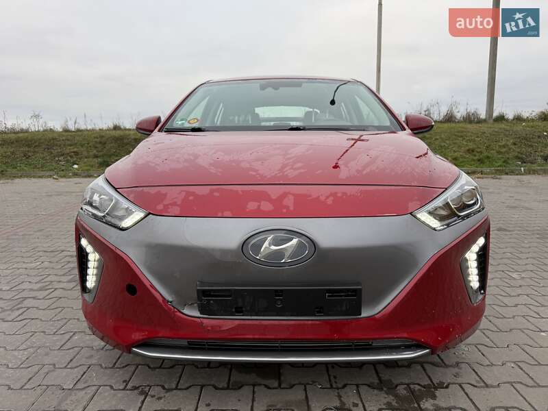 Лифтбек Hyundai Ioniq 2019 в Луцке