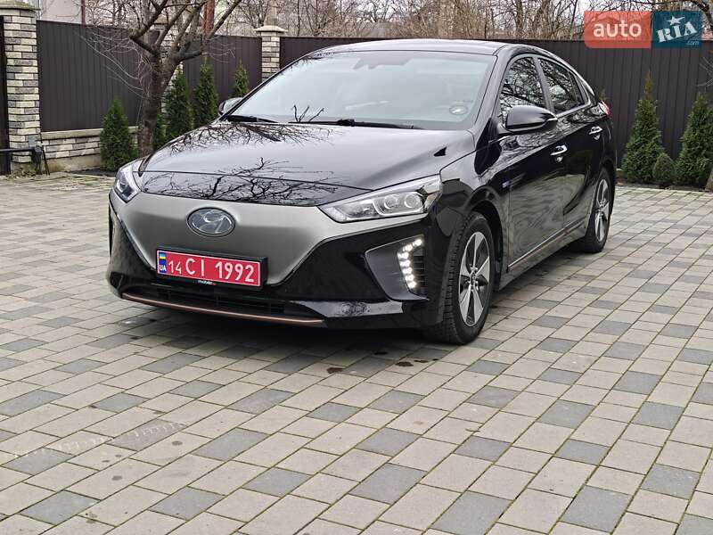 Хэтчбек Hyundai Ioniq 2018 в Ивано-Франковске