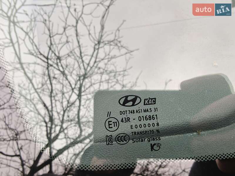 Хэтчбек Hyundai Ioniq 2018 в Ивано-Франковске