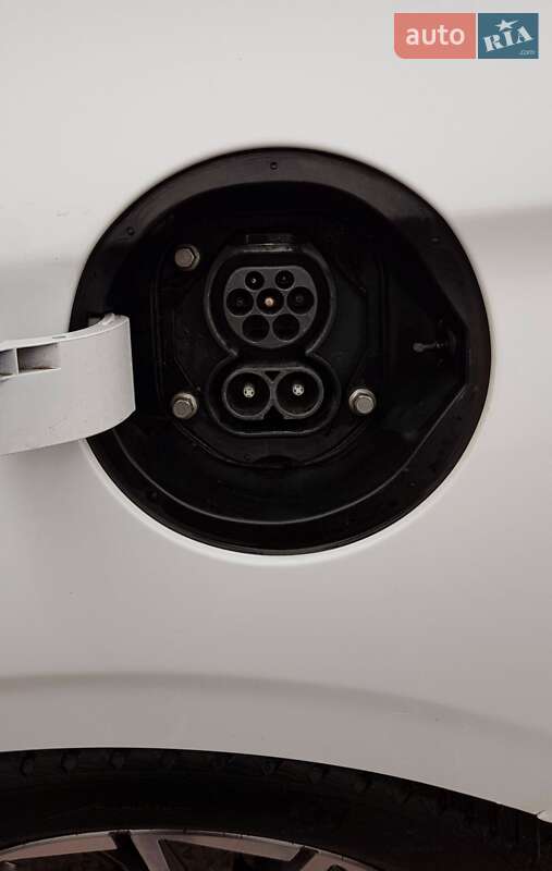 Лифтбек Hyundai Ioniq 2020 в Ровно