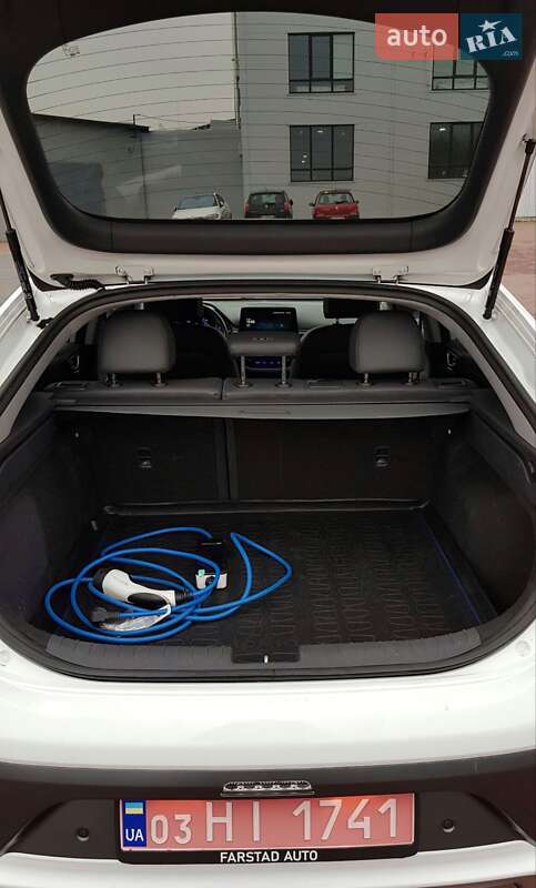 Лифтбек Hyundai Ioniq 2020 в Ровно