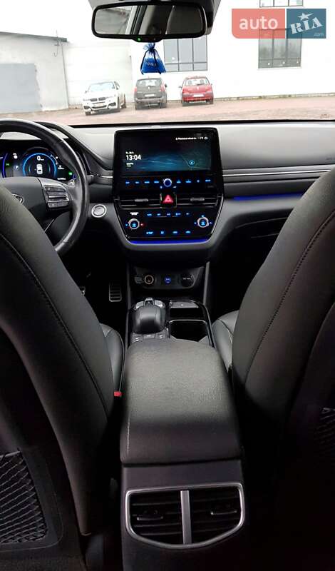 Лифтбек Hyundai Ioniq 2020 в Ровно