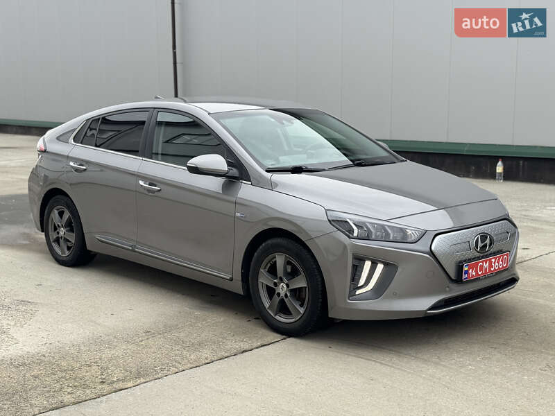 Лифтбек Hyundai Ioniq 2019 в Виннице