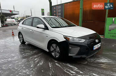 Хэтчбек Hyundai Ioniq 2018 в Киеве