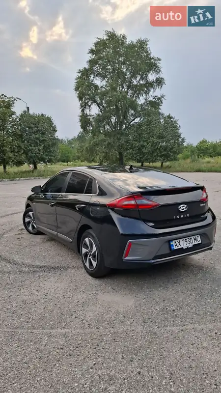 Hyundai Ioniq 2017 VIN KMHC75LC1HU050434 фото оголошення 3 з 55