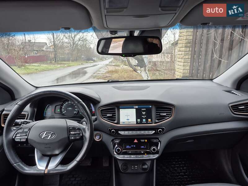 Хэтчбек Hyundai Ioniq 2017 в Виннице