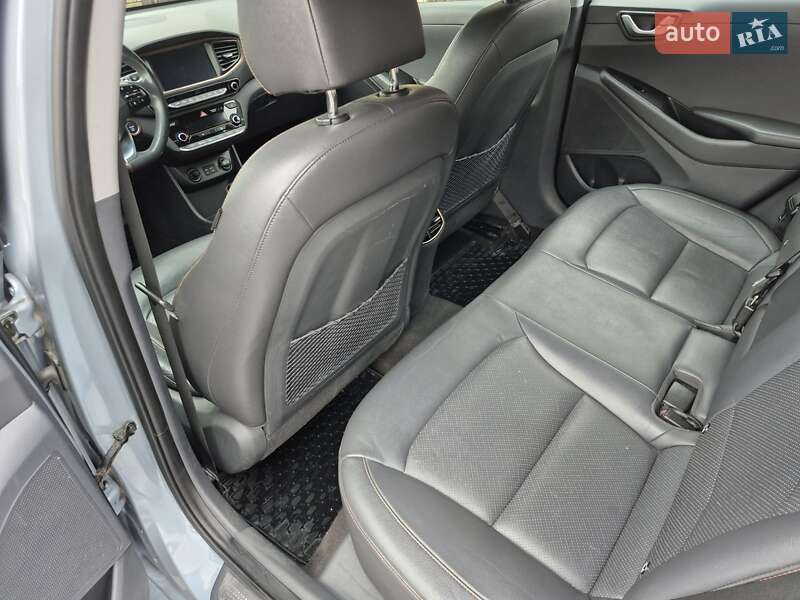 Хэтчбек Hyundai Ioniq 2017 в Виннице