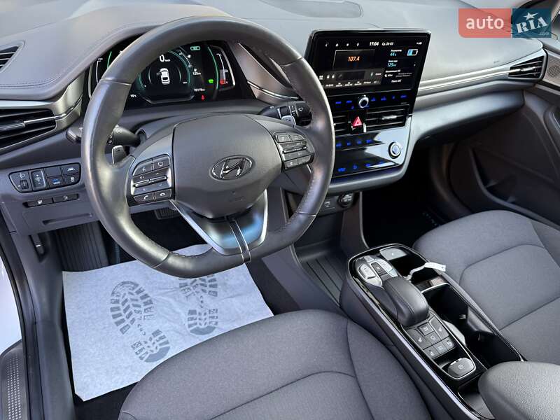 Лифтбек Hyundai Ioniq 2020 в Виннице