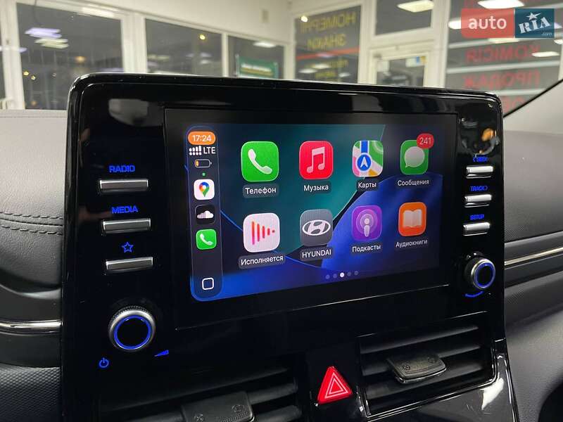 Лифтбек Hyundai Ioniq 2021 в Киеве фото 33 Лифтбек Hyundai Ioniq 2021 в Киеве