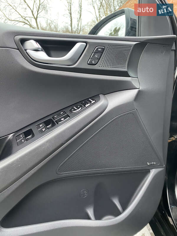 Хетчбек Hyundai Ioniq 2017 в Бережанах фото 22 Хетчбек Hyundai Ioniq 2017 в Бережанах