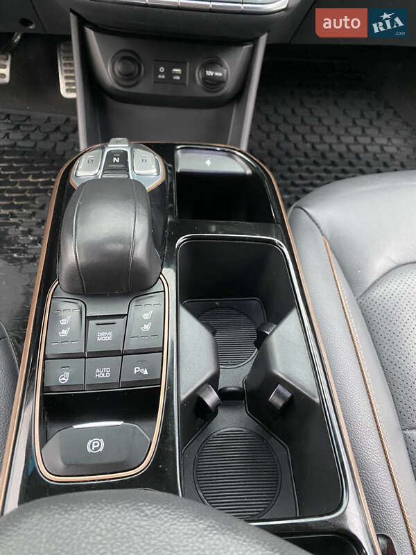 Хетчбек Hyundai Ioniq 2017 в Бережанах фото 30 Хетчбек Hyundai Ioniq 2017 в Бережанах