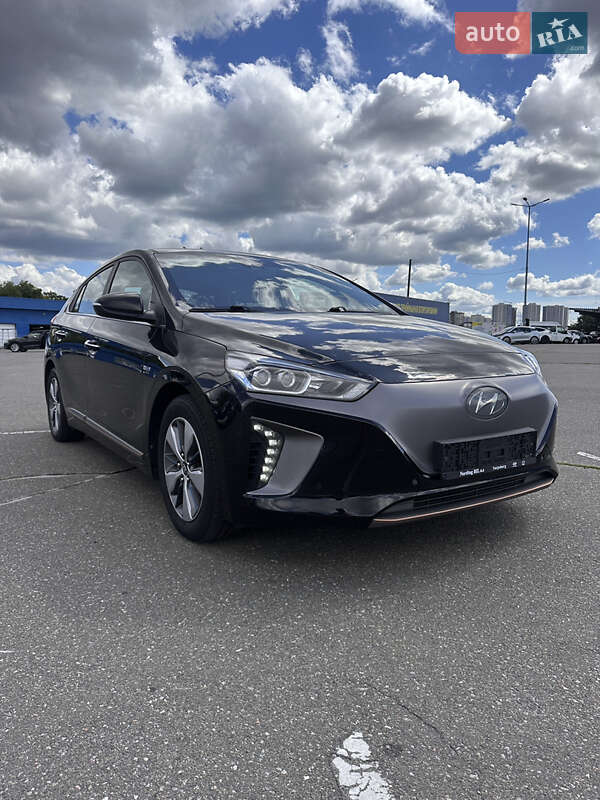 Hyundai Ioniq 2017 Hyundai Ioniq 2017