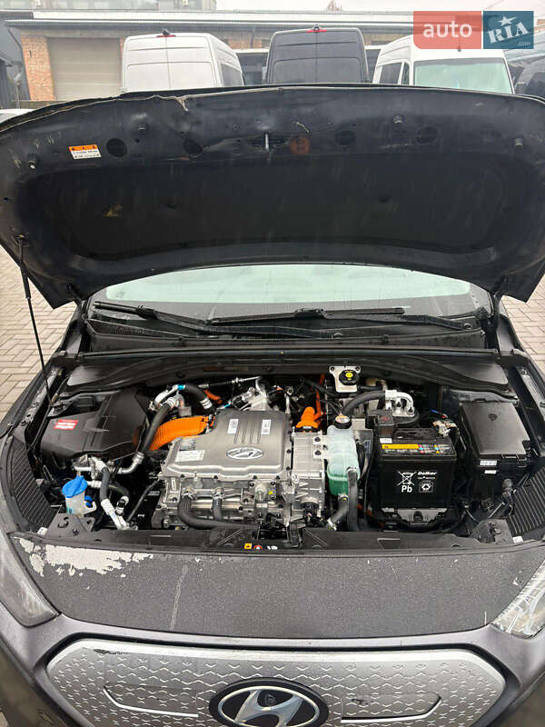 Лифтбек Hyundai Ioniq 2020 в Ровно фото 21 Лифтбек Hyundai Ioniq 2020 в Ровно