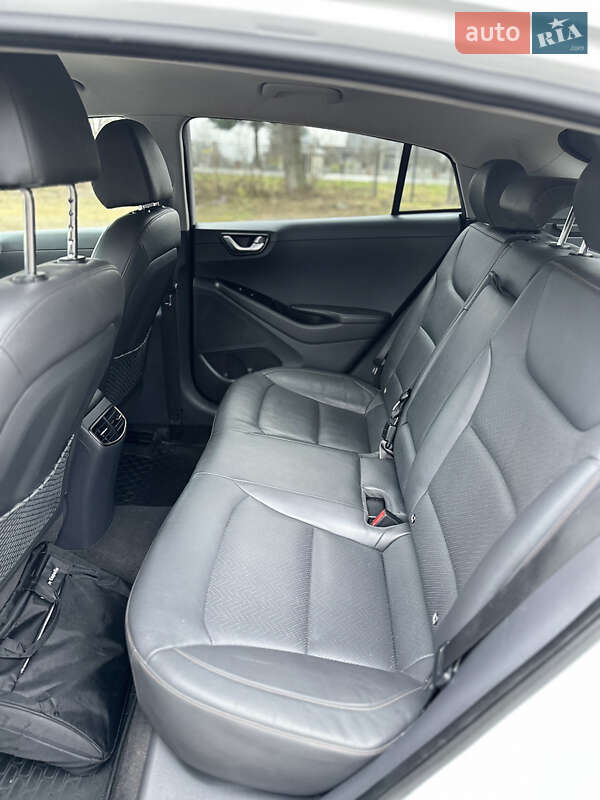 Хетчбек Hyundai Ioniq 2018 в Коломиї