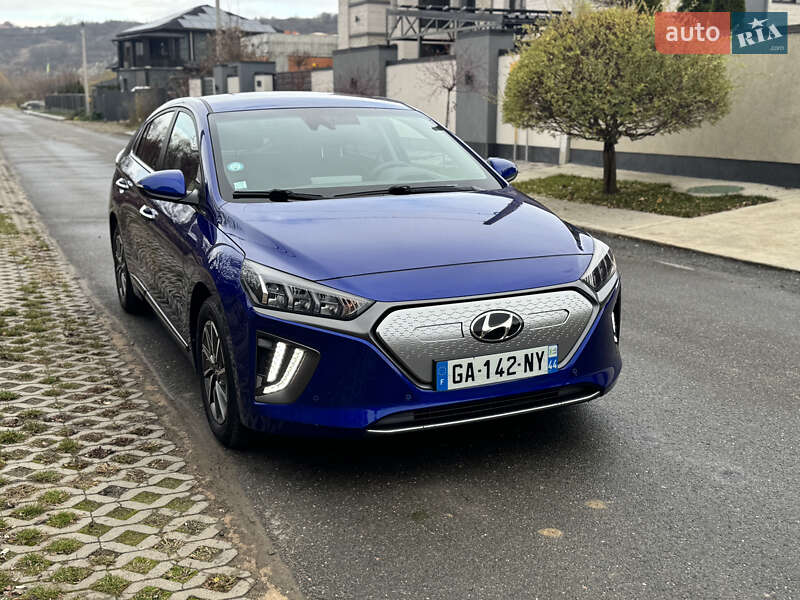 Hyundai Ioniq 2021