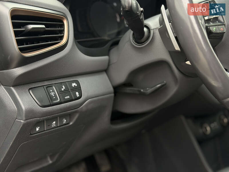 Хетчбек Hyundai Ioniq 2018 в Вінниці