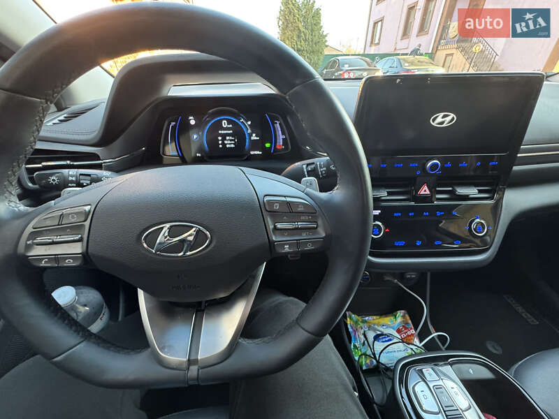 Лифтбек Hyundai Ioniq 2019 в Виннице