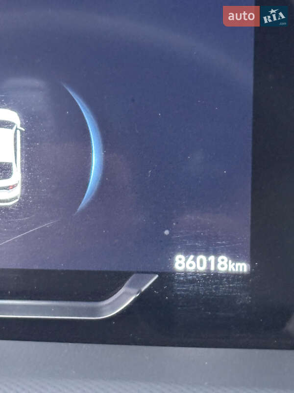 Хэтчбек Hyundai Ioniq 2019 в Староконстантинове