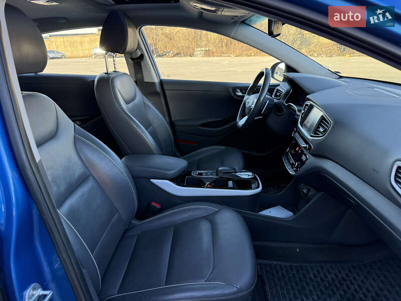 Хетчбек Hyundai Ioniq 2017 в Вінниці