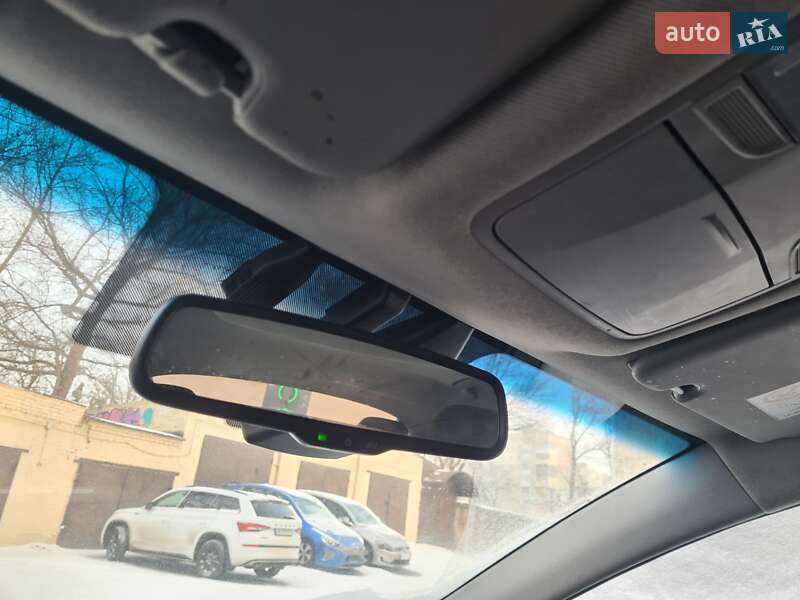 Хэтчбек Hyundai Ioniq 2017 в Виннице