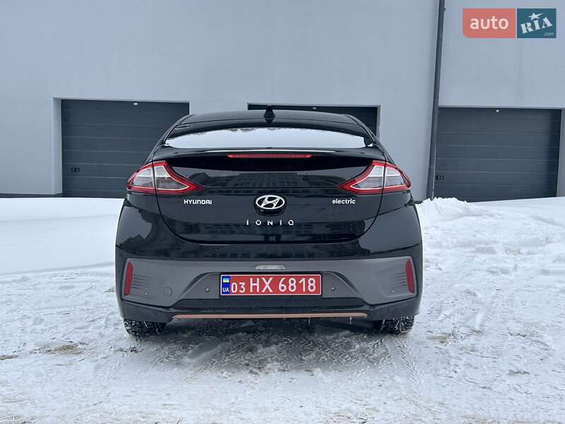 Хетчбек Hyundai Ioniq 2017 в Тернополі