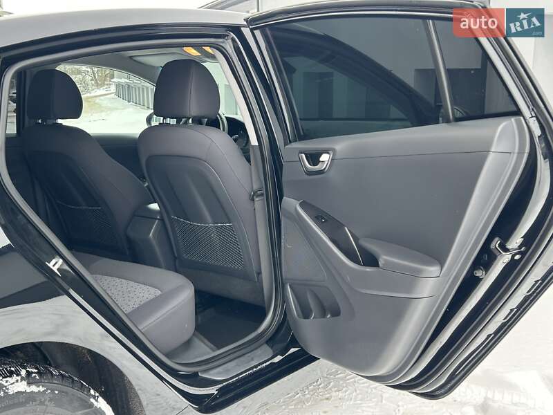 Хетчбек Hyundai Ioniq 2017 в Тернополі