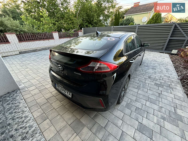 Хэтчбек Hyundai Ioniq 2017 в Виннице