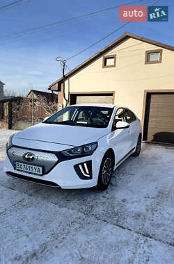 Лифтбек Hyundai Ioniq 2021 в Хмельницком