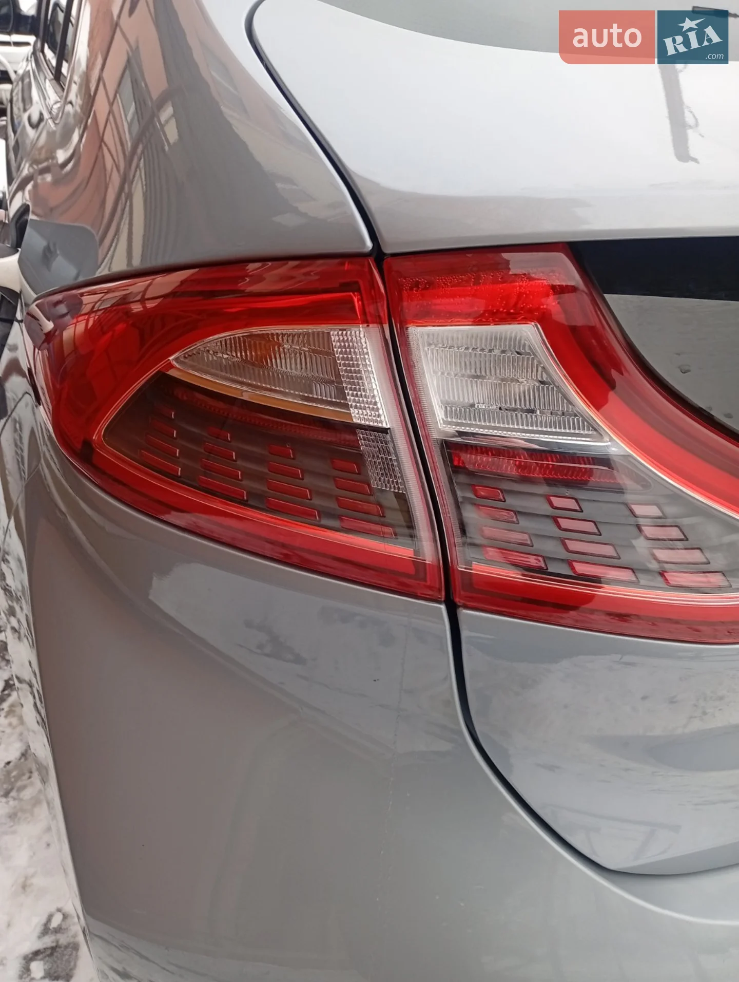 2017 Hyundai IONIQ - мініатюра 26