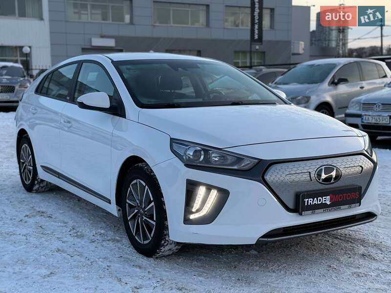 Hyundai Ioniq 2021
