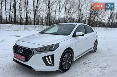 Лифтбек Hyundai Ioniq 2022 в Луцке
