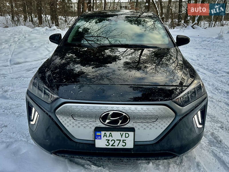 Лифтбек Hyundai Ioniq 2020 в Киеве