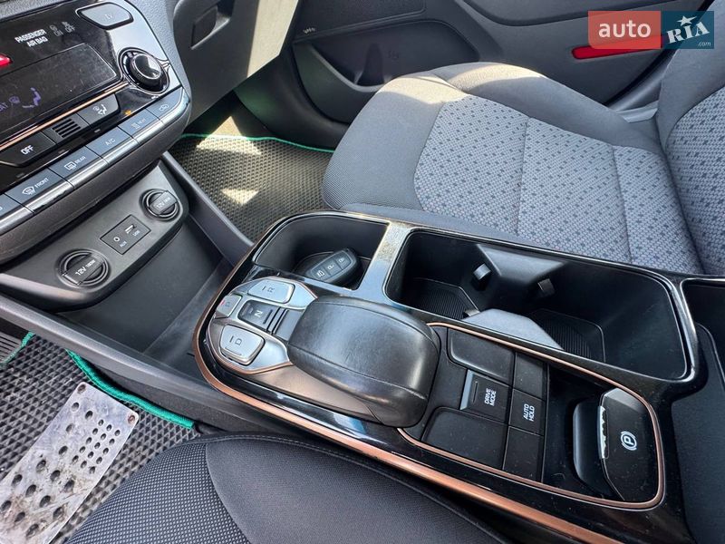 Хэтчбек Hyundai Ioniq 2017 в Львове