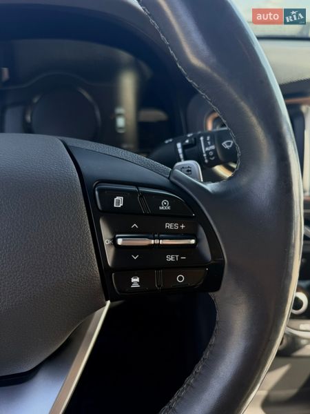 Хэтчбек Hyundai Ioniq 2017 в Бродах