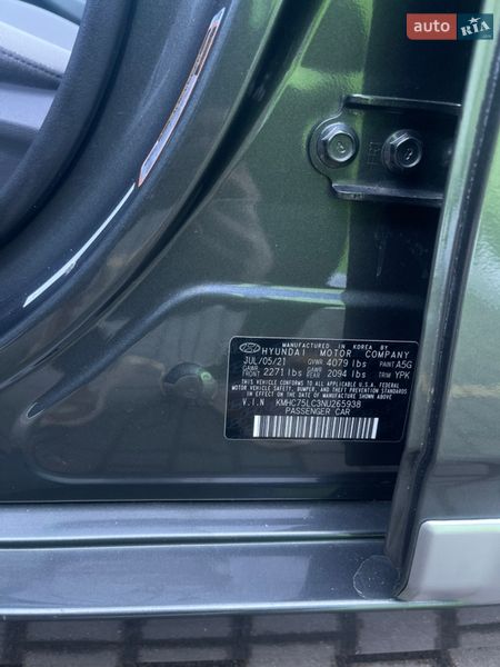 Лифтбек Hyundai Ioniq 2021 в Киеве